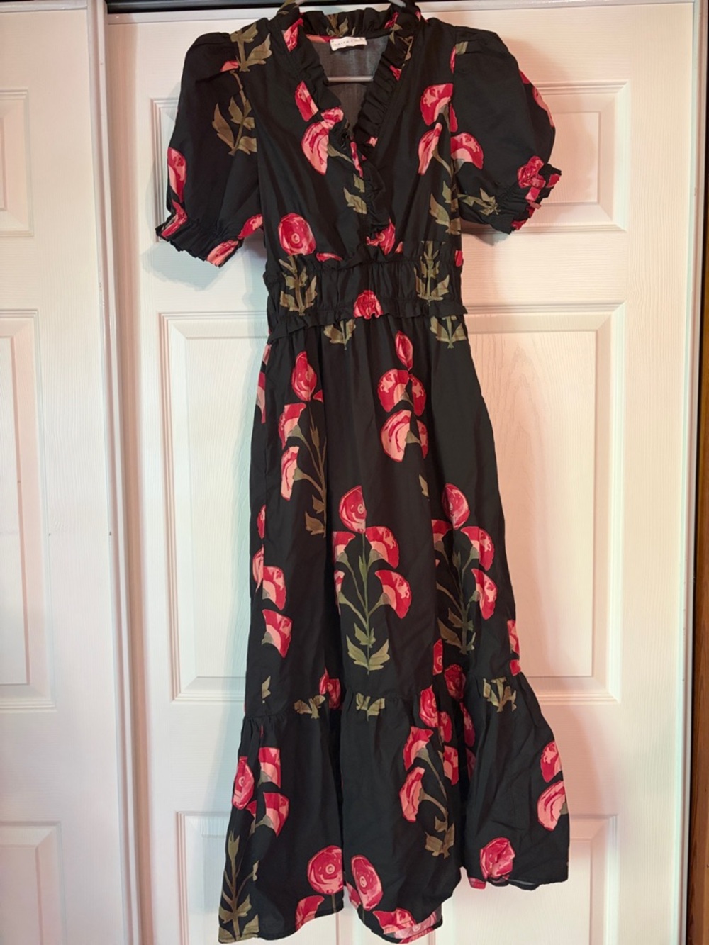 Small Entro Black Maxi Dress with Pink Floral Print